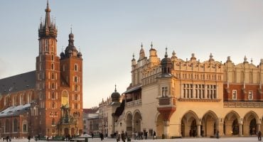 Best neighbourhoods and top hotels to stay in Krakow